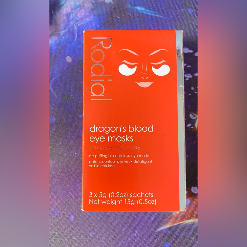 RODIAL DRAGON'S BLOOD JELLY EYE PATCHES